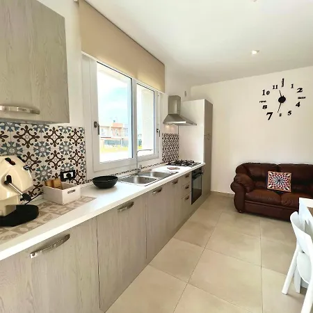 Holiday home Meravigghia