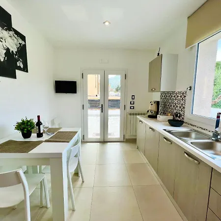 Meravigghia Holiday home Terrasini