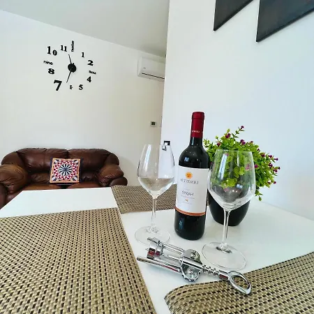Meravigghia Holiday home Terrasini