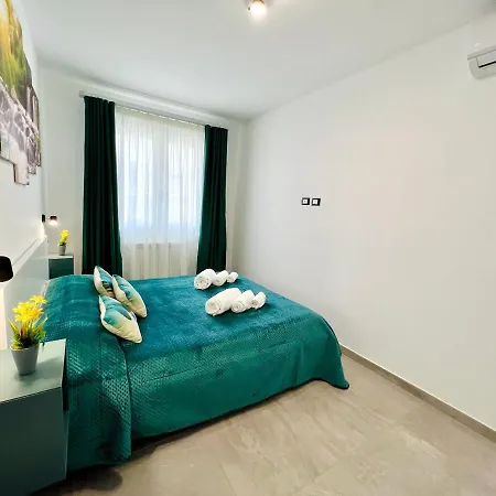 Meravigghia Holiday home