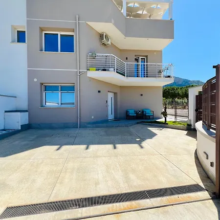 Holiday home Meravigghia Terrasini