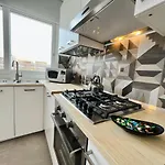 Meravigghia Feriehus Terrasini